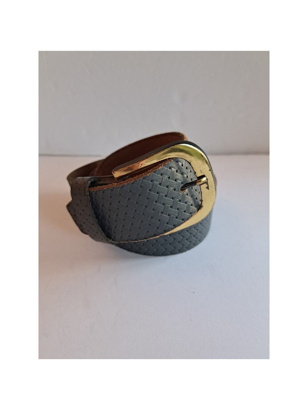 Leather Cowhide Belt Mens/Womens Med 34-36 Grey Distressed Western Gold Buckle